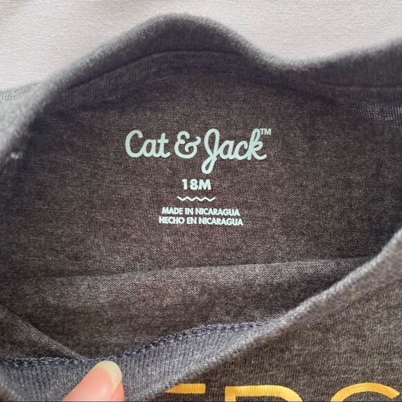 Cat & Jack Baby Short Sleeve Crew Neck Graphic Printed Tee - Picture 2 of 3